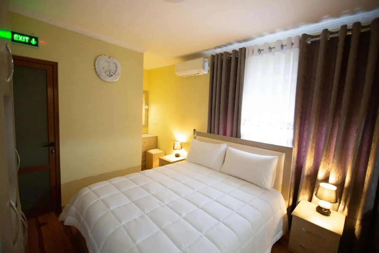 Hotel Vila Lika Korce Pensión
